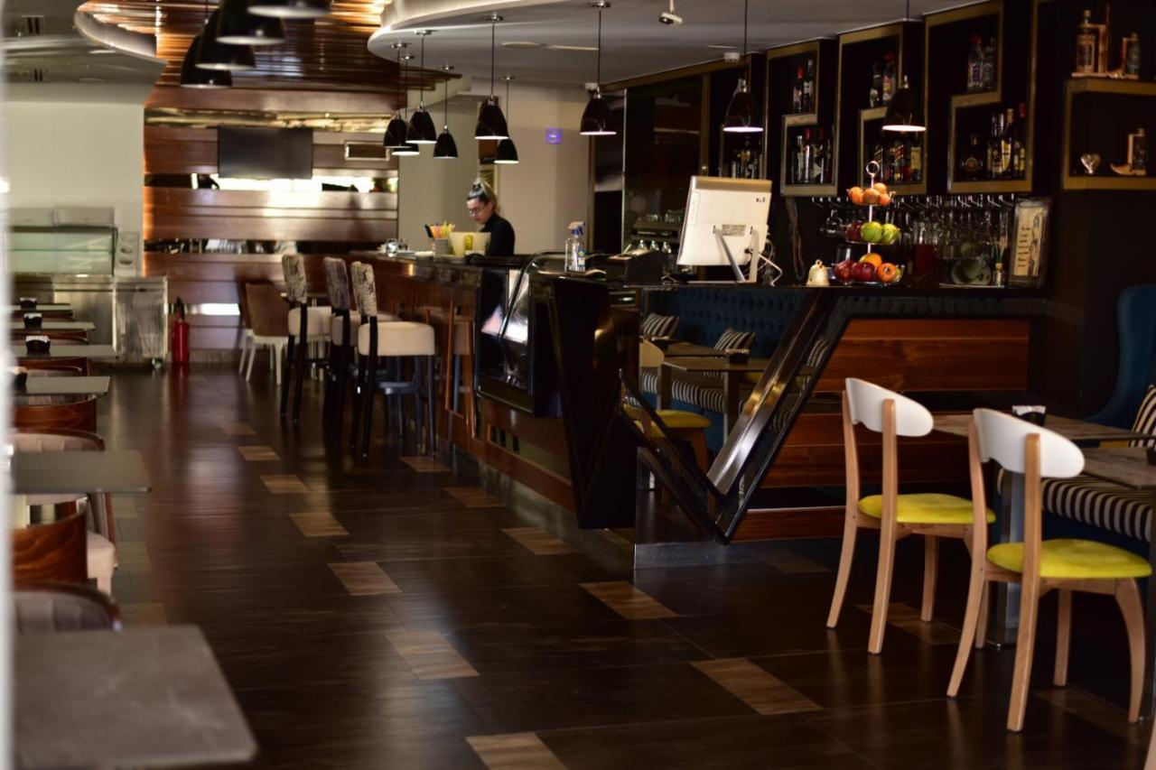 Hotel New W 4*