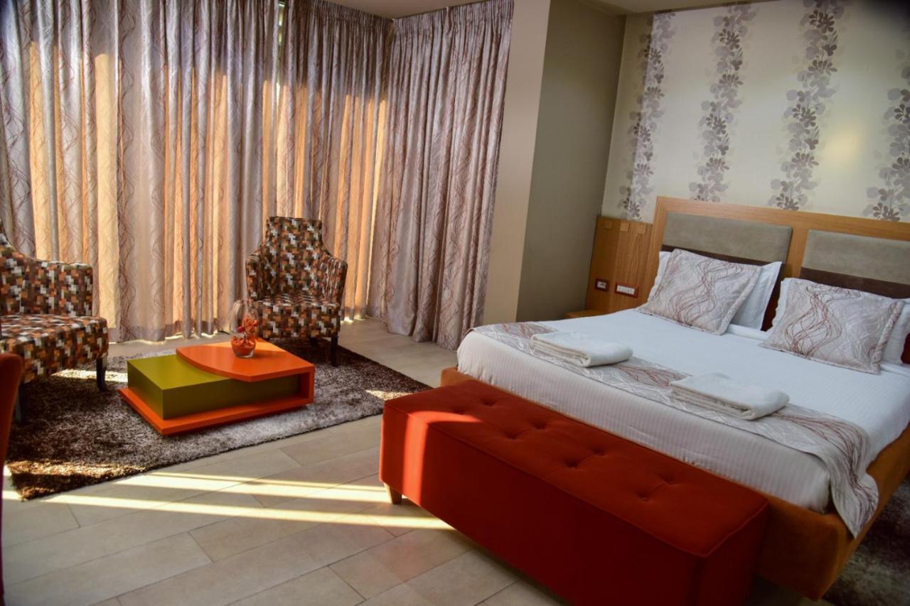 Hotel New W 4*